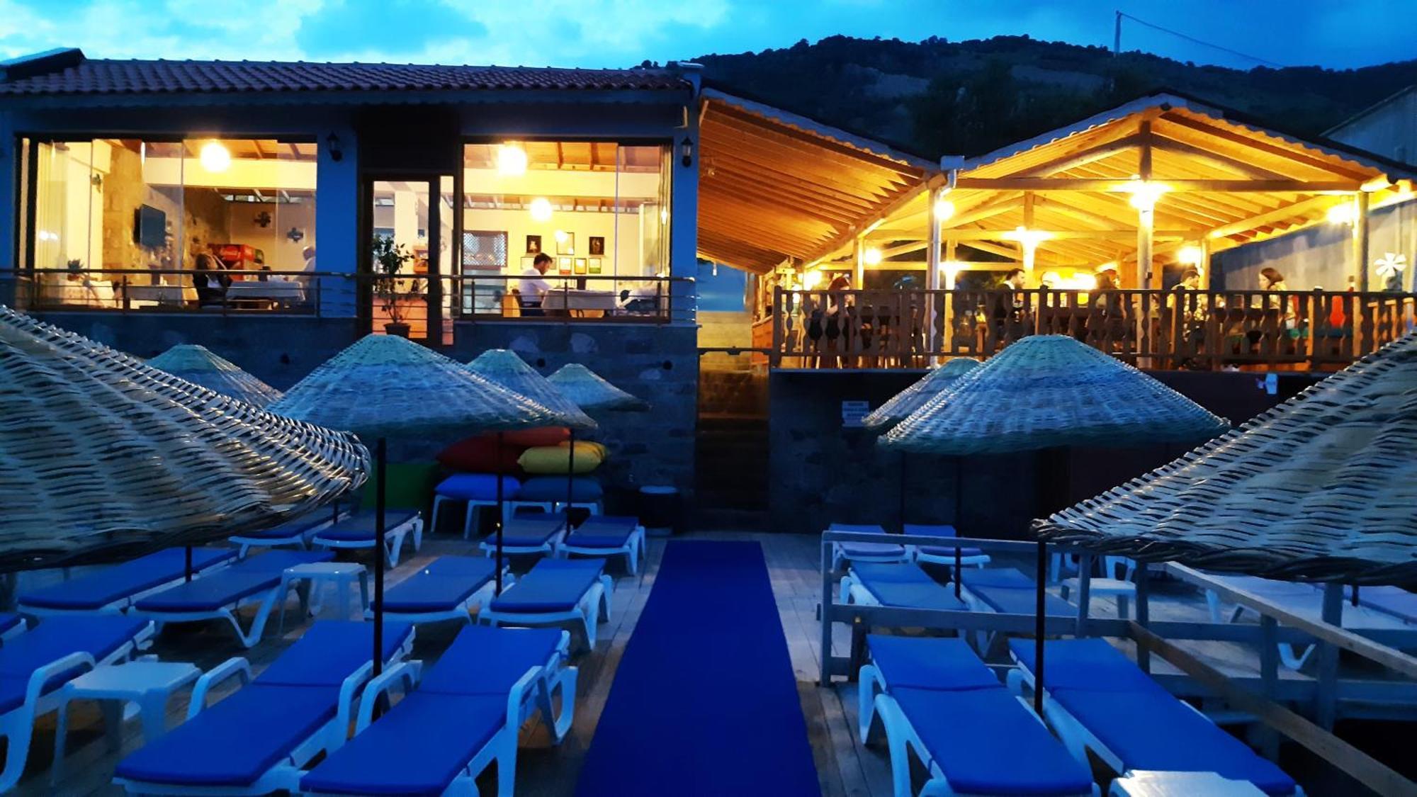 Assos Nazan Motel Restoran Beach Sokakagzi ภายนอก รูปภาพ