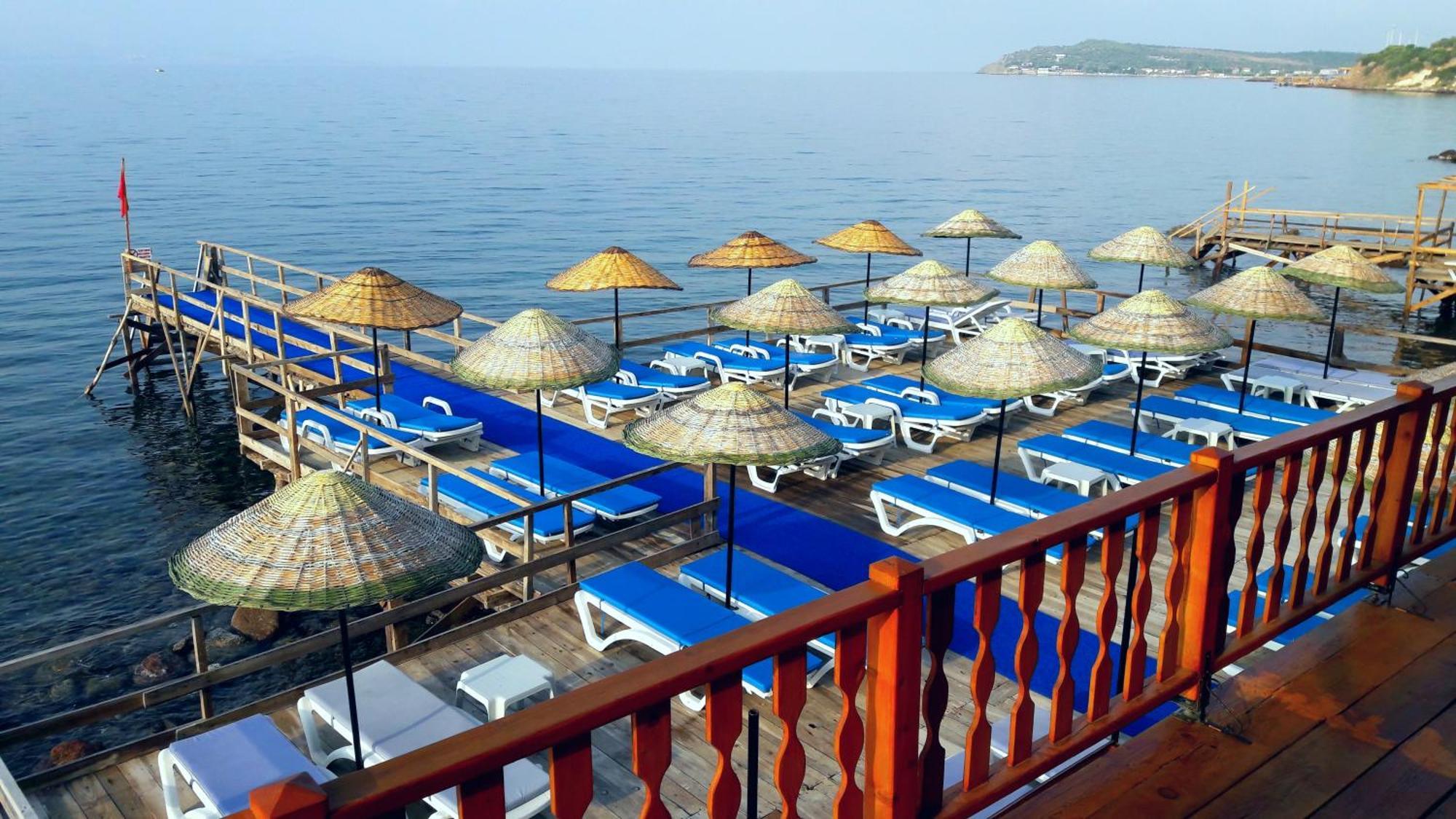 Assos Nazan Motel Restoran Beach Sokakagzi ภายนอก รูปภาพ