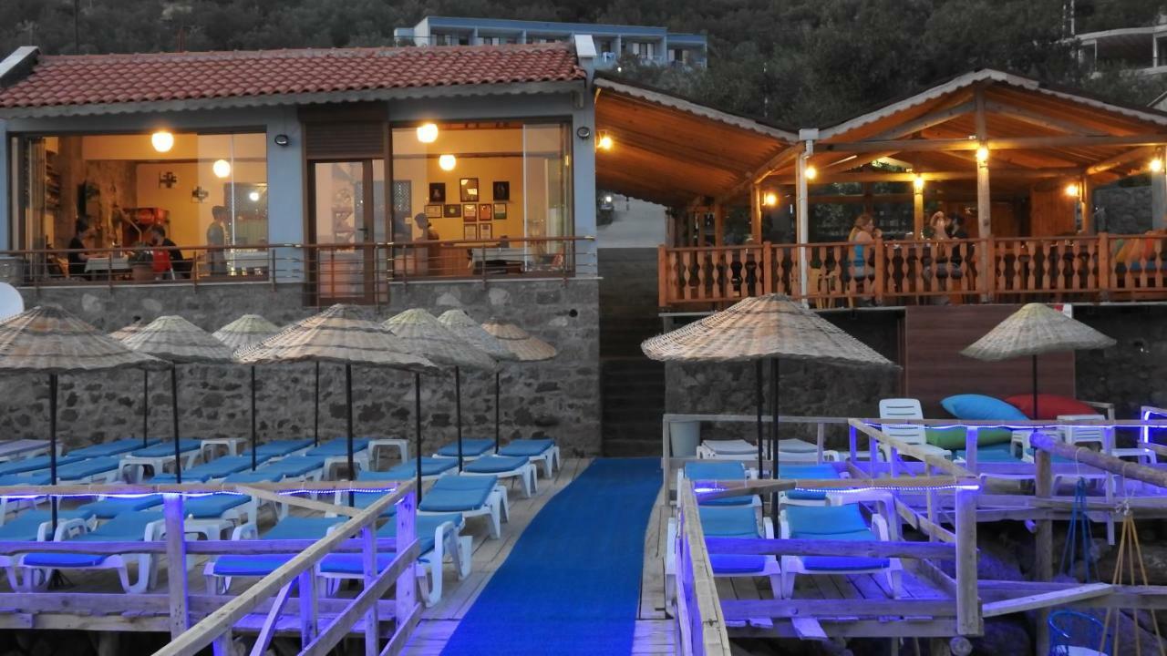 Assos Nazan Motel Restoran Beach Sokakagzi ภายนอก รูปภาพ